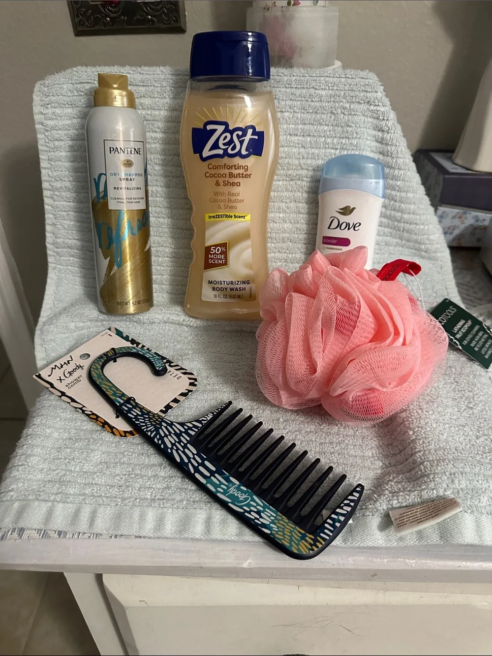 Comforting Cocoa Butter & Shea Moisturizing Body Wash bundle NWT